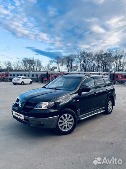 Mitsubishi Outlander 2.4 МТ, 2004, 239 700 км
