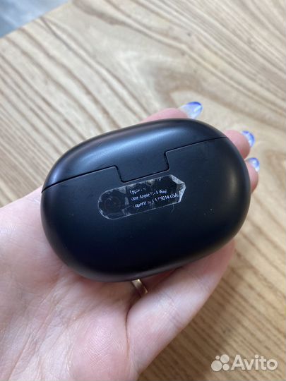 Беспроводные наушники Beats studio buds