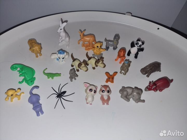 Фигурки животных набором