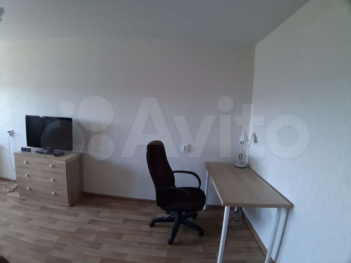 2-к. квартира, 42 м², 9/9 эт.