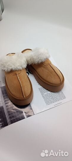 Теплые тапочки UGG