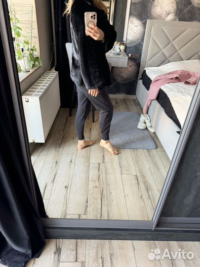 Шуба норковая 46 48 черная автоледи