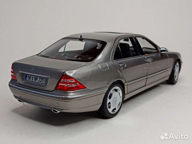 Mercedes S600 W220 Bronze 1:18 Norev