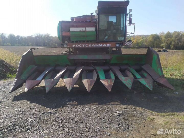 Комбайн Ростсельмаш Дон 1500, 1993