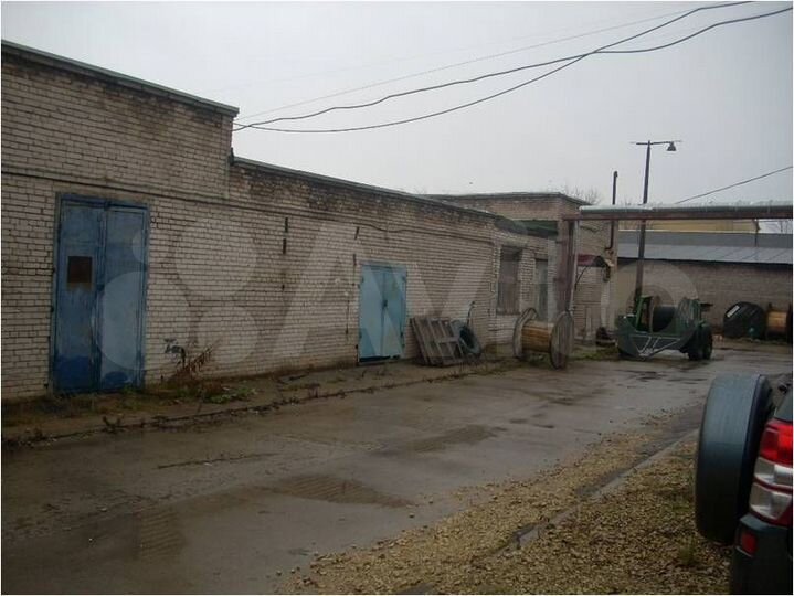 Продам помещение свободного назначения, 2042 м²