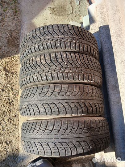 Viatti Strada Asimmetrico 195/65 R15