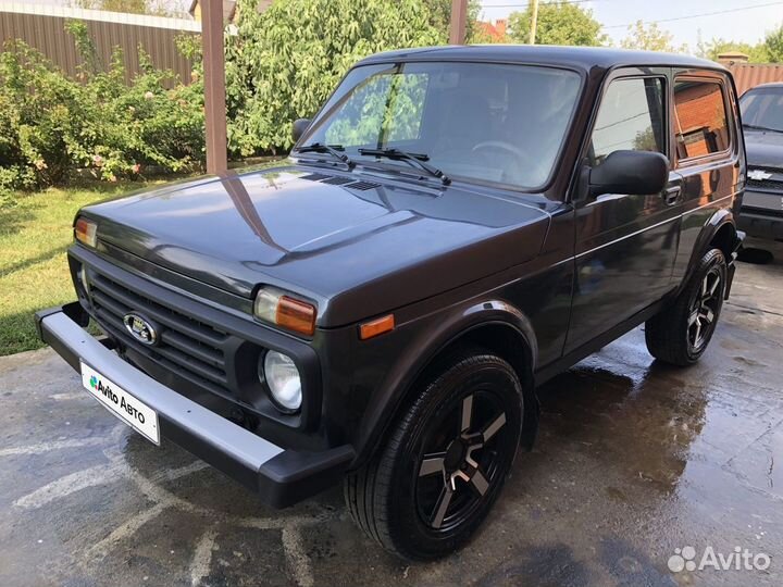 LADA 4x4 (Нива) 1.7 МТ, 2017, 245 000 км