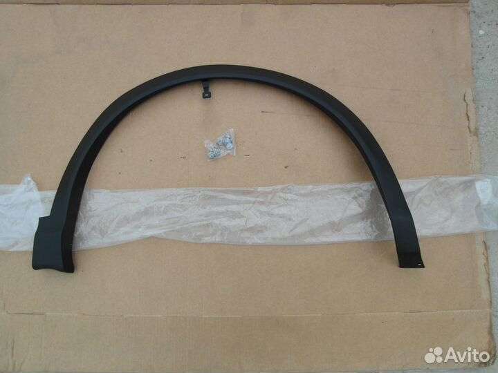 Молдинг крыла перед правый Nissan Qashqai J11 рест