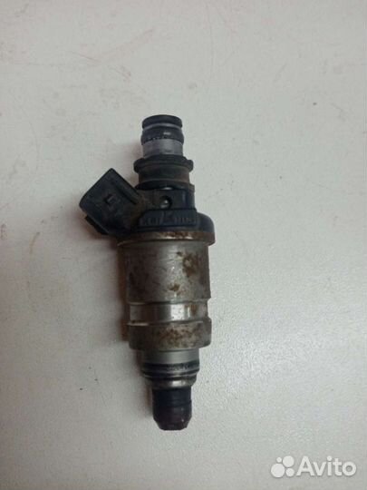 Форсунка CR-V Legend Shuttle Odyssey Civic Prelude