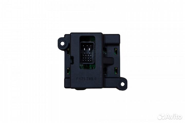 Блок управления BMW 1 E81 E87, X1 E84