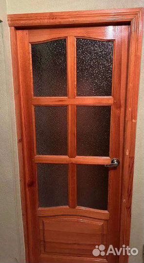 Дверь из массива с коробкой