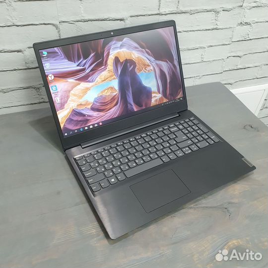 Ноутбук Lenovo S145-15AST 15.6