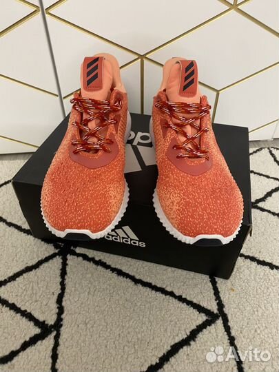 Кроссовки женские adidas новые 39 размер