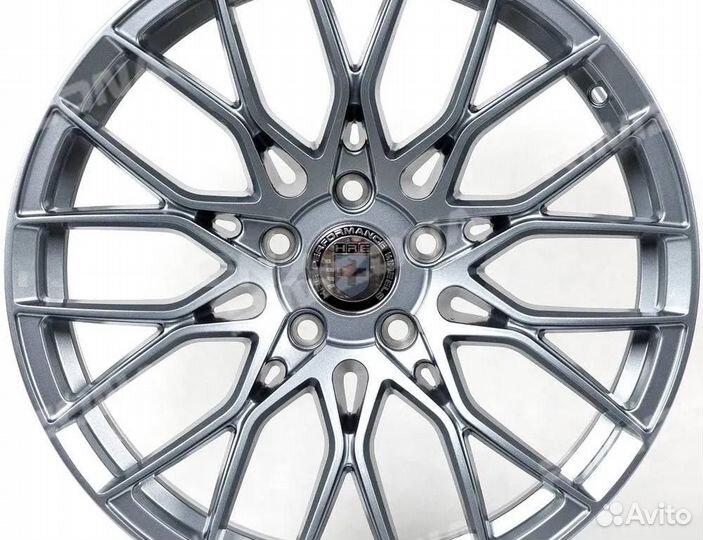 Литой диск HRE R18 5x114.3