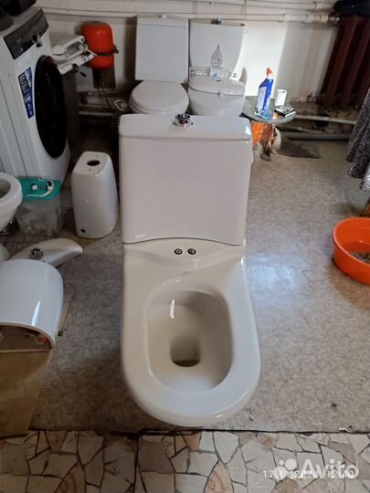 Унитазы и бачки бу