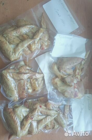 Мясо домашнего бройлера в вакууме