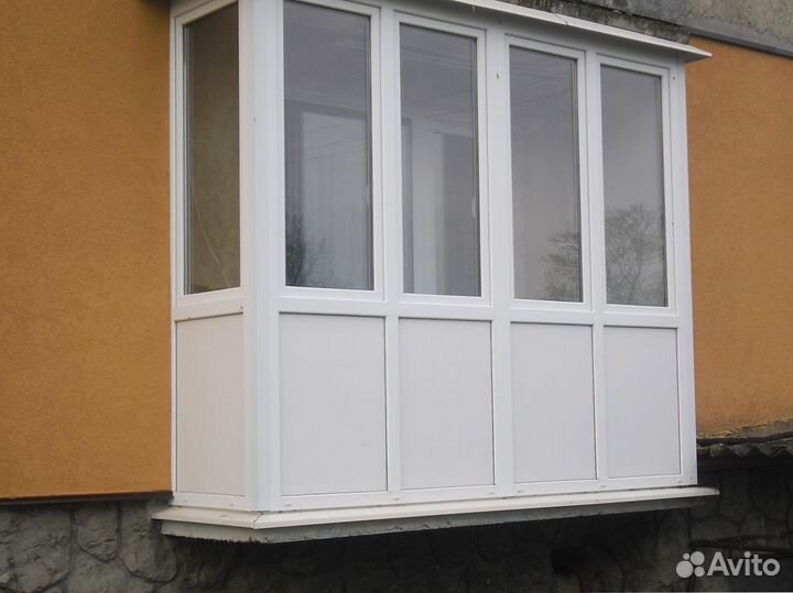 Остекление и отделка балконов