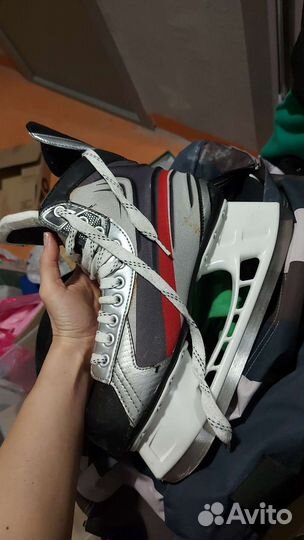 Хоккейные коньки bauer 42-43