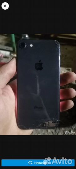 iPhone 8, 64 ГБ