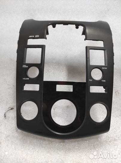 Рамка передней консоли Kia Cerato