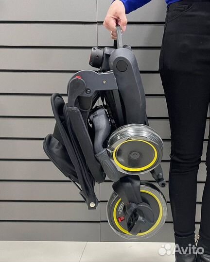 Трехколесный велосипед luxmom