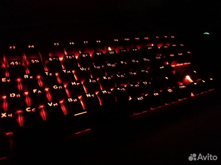 Игровая механическая клавиатура