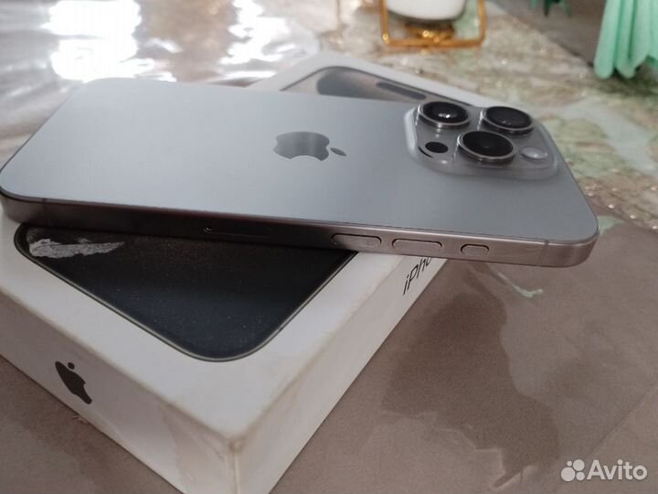 iPhone 15 Pro, 128 ГБ