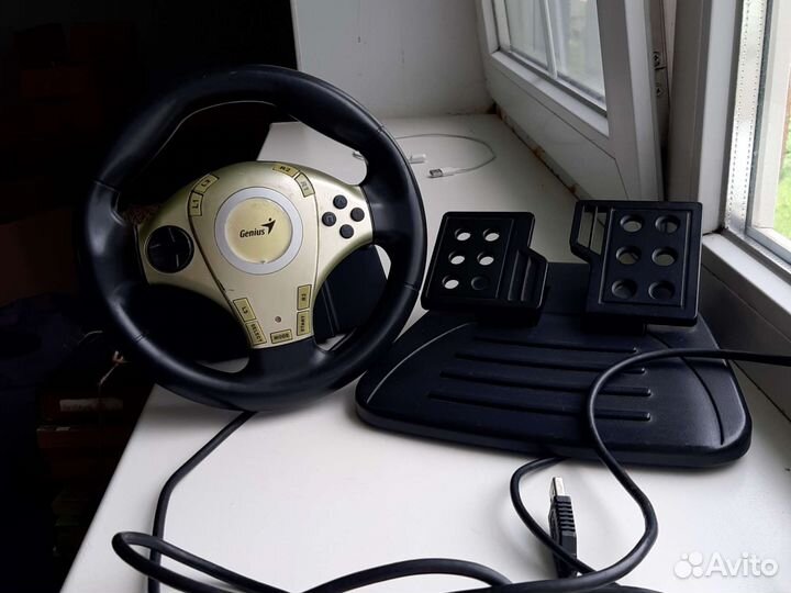 Руль Genius TwinWheel F1 mini