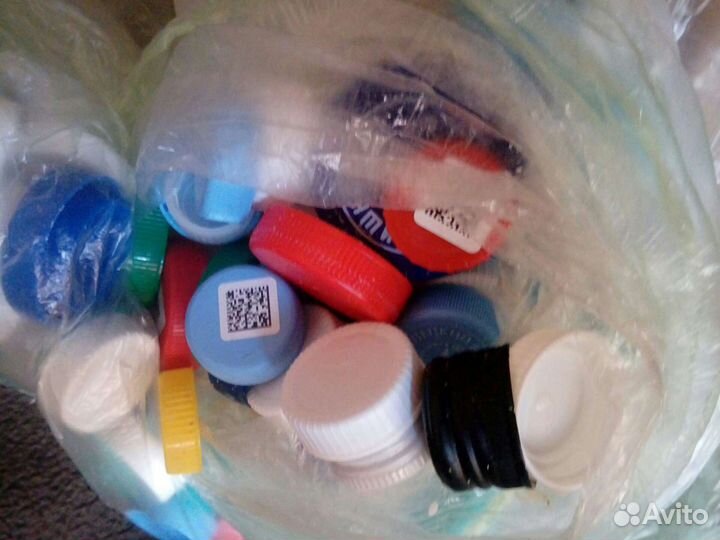 Крышки разного размера 300 шт