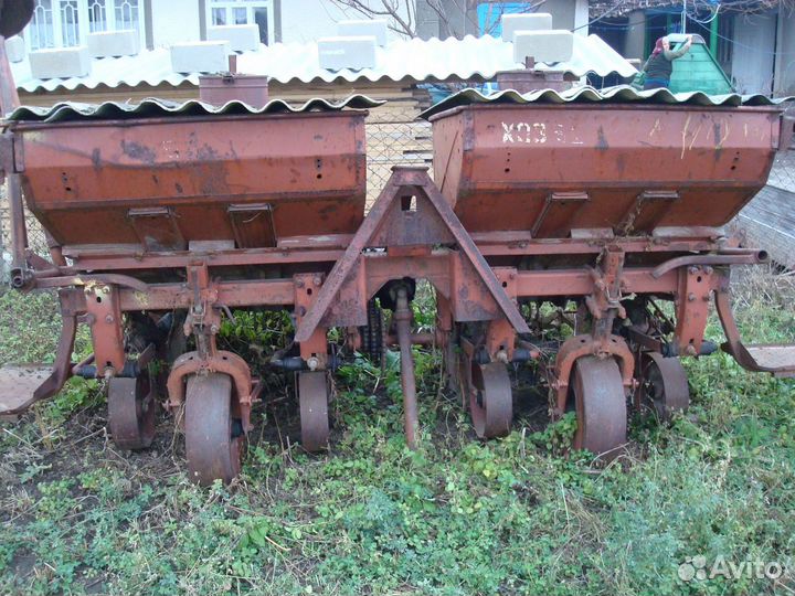 Картофелесажалка Агропромсельмаш КСМ-2, 2002