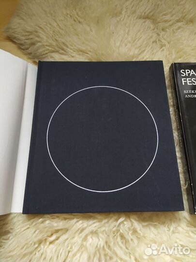 Книги Средневековая живопись Corvina Kiado