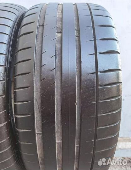 Michelin Pilot Sport 4 S 235/40 R19 96Y