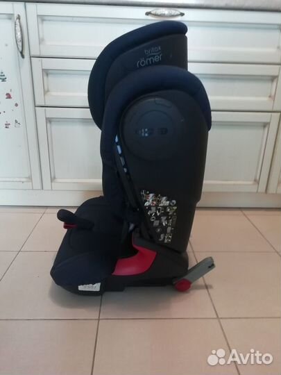 Детское кресло от 9 до 36 кг britax romer isofix