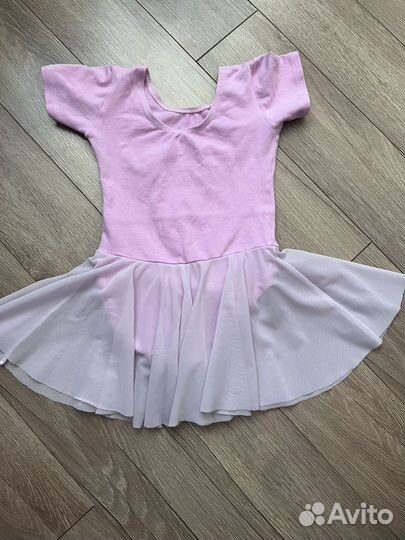 Гимнастический купальник с юбкой