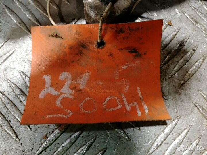 Кулак задний правый S500 221