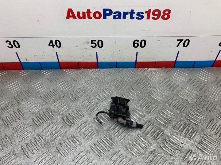 Форсунка омывателя Bmw X5 E70 N55B30 2008