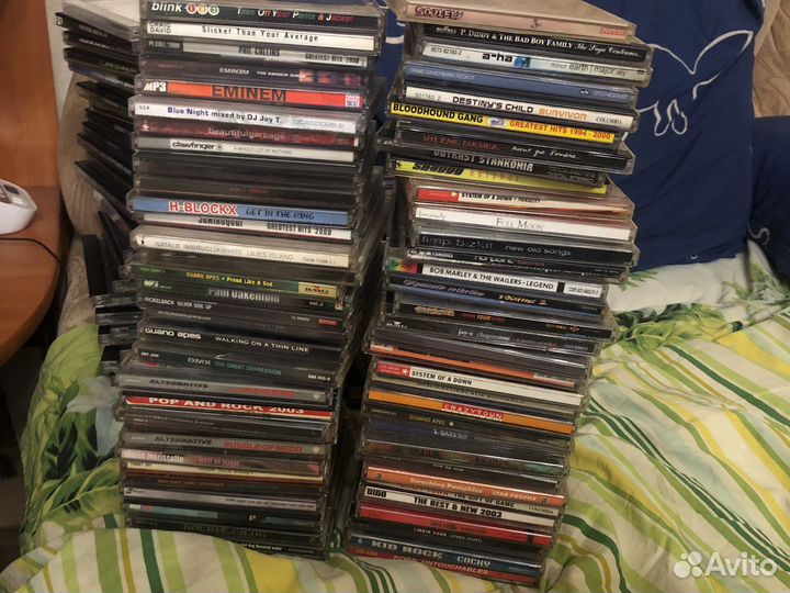 Компакт диски с музыкой