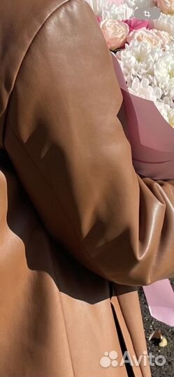 Кожаный тренч женский