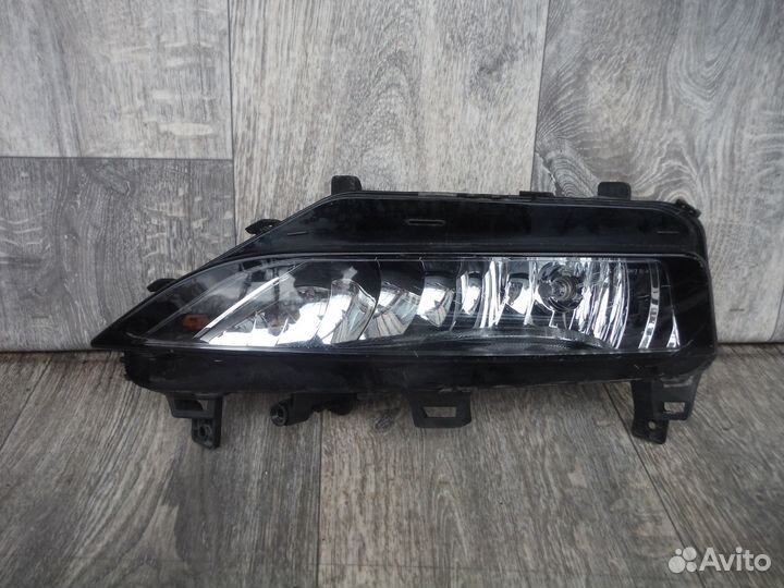 Птф левая №19 Skoda Rapid 2 2021