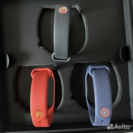 Фитнес- трекер Xiaomi Mi Band Лимитированная серия