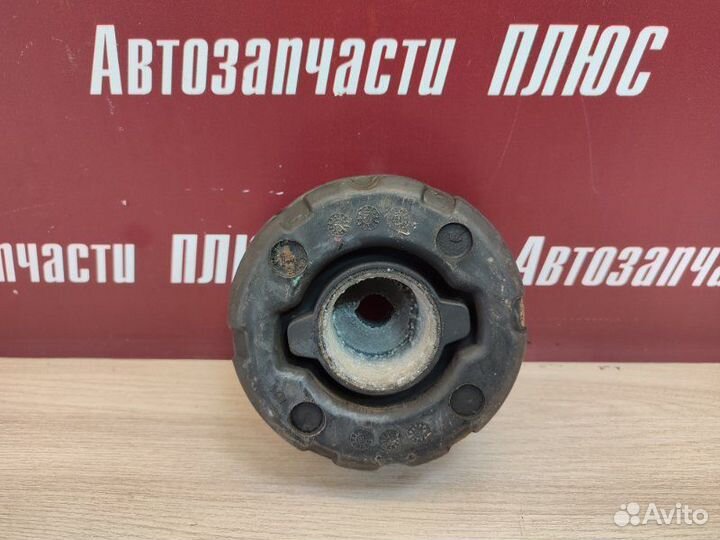 Опора двигателя Renault Logan Stepway