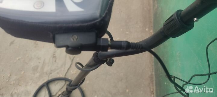 Металлоискатель minelab x terra 705 бу