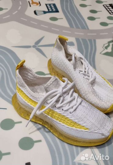 Кроссовки детские 31 размер