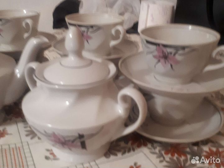 Чайный сервиз рижский с лилиями