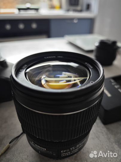 Canon EF-S 15-85mm f/3.5-5.6 IS USM