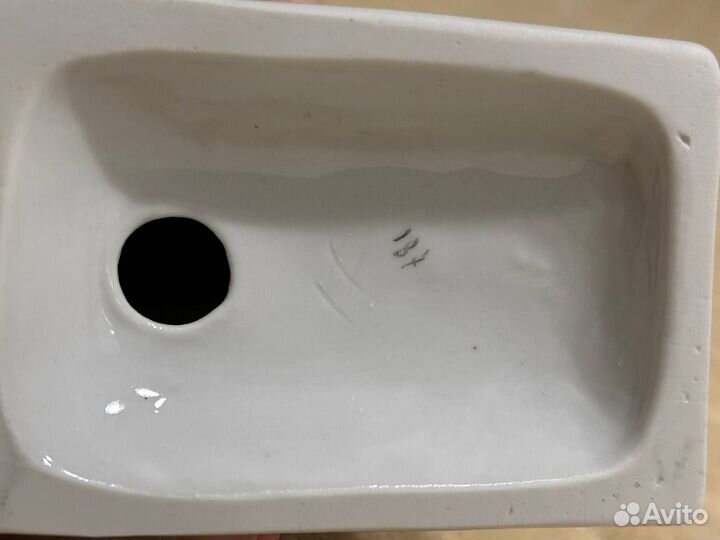 Фарфоровая статуэтка «На этюдах», лфз