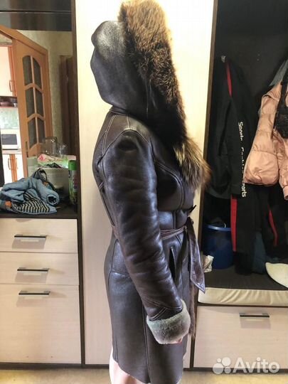 Женская кожаная дубленка