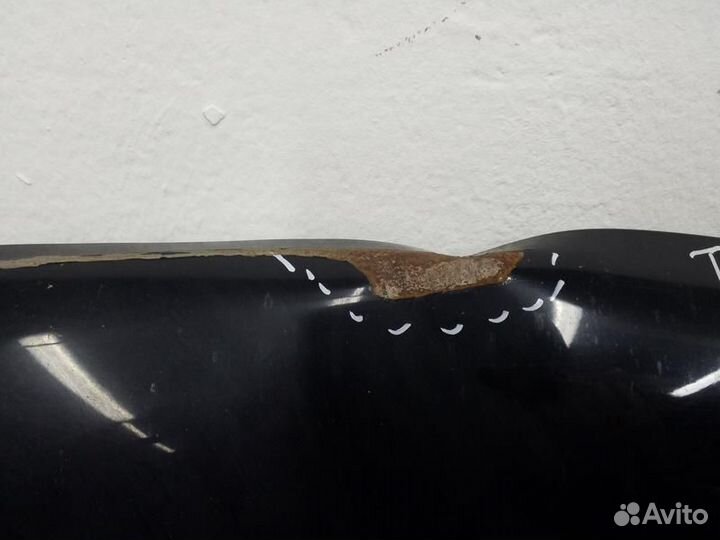 Капот Toyota Fortuner 2