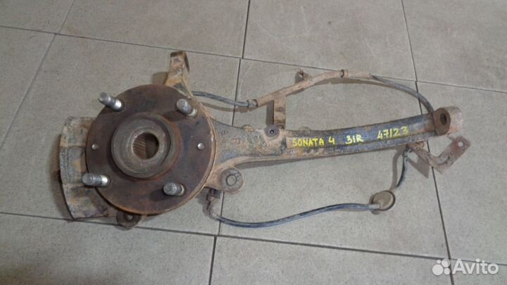 Кулак поворотный передний правый Hyundai Sonata 4