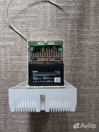 Источник бесперебойного питания скат